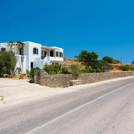 Apelagitis 3 Sifnos Island