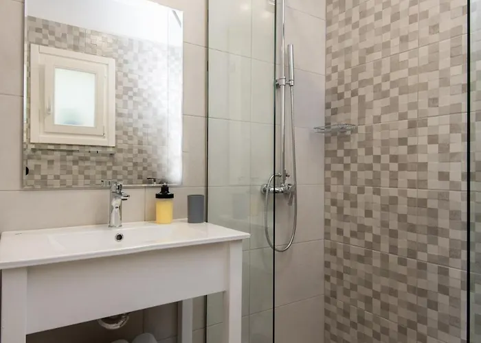 公寓 Apelagitis 3 *